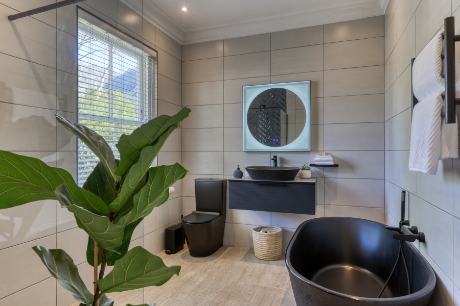 3 Bedroom Property for Sale in Newlands Western Cape